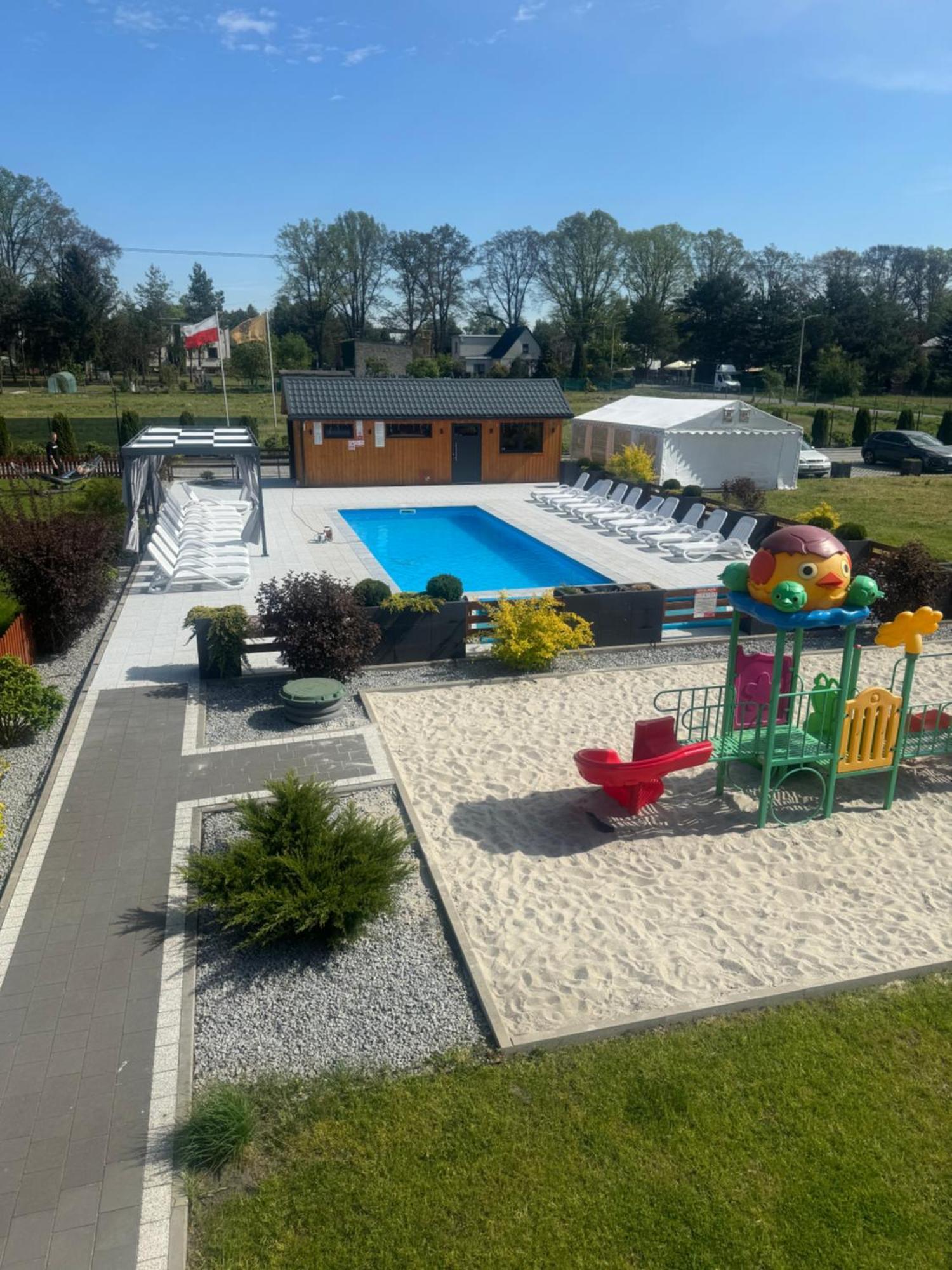 Miodowa Sadyba Domki Caloroczne Kluczbork Ligota Zamecka Dış mekan fotoğraf